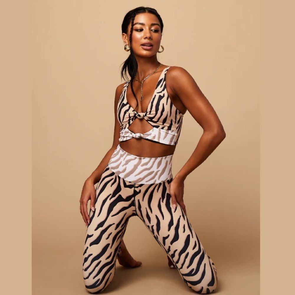 Beach Riot Zebra Leggings Medium